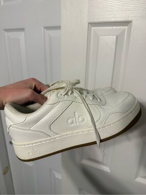 Alo Yoga Sneakers